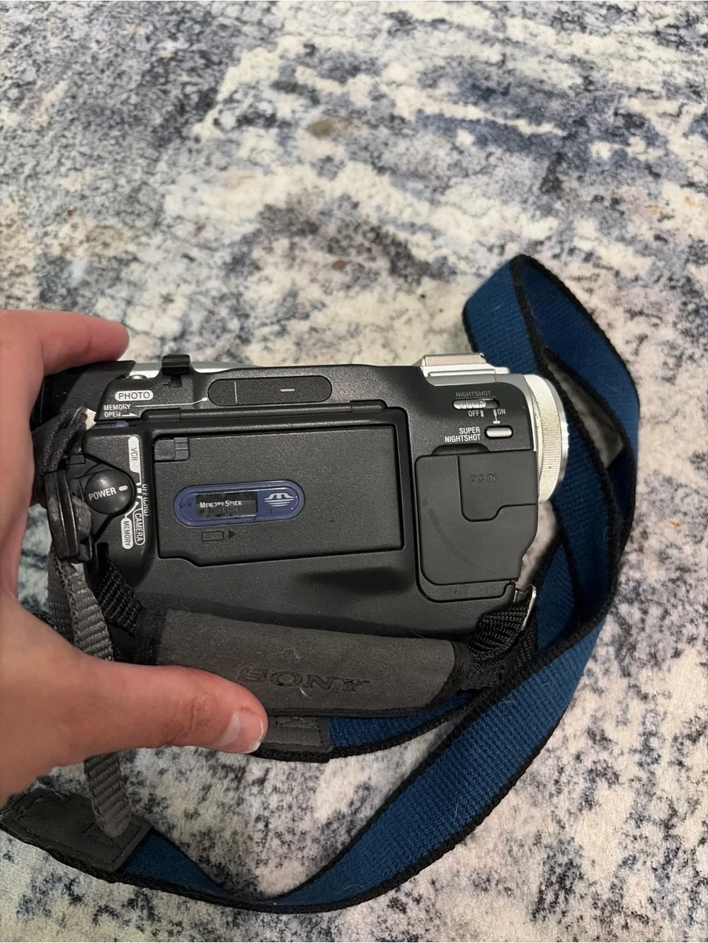 Sony Handycam DCR-TRV11 MiniDV Digital Video Camera - Silver (Untested For Parts